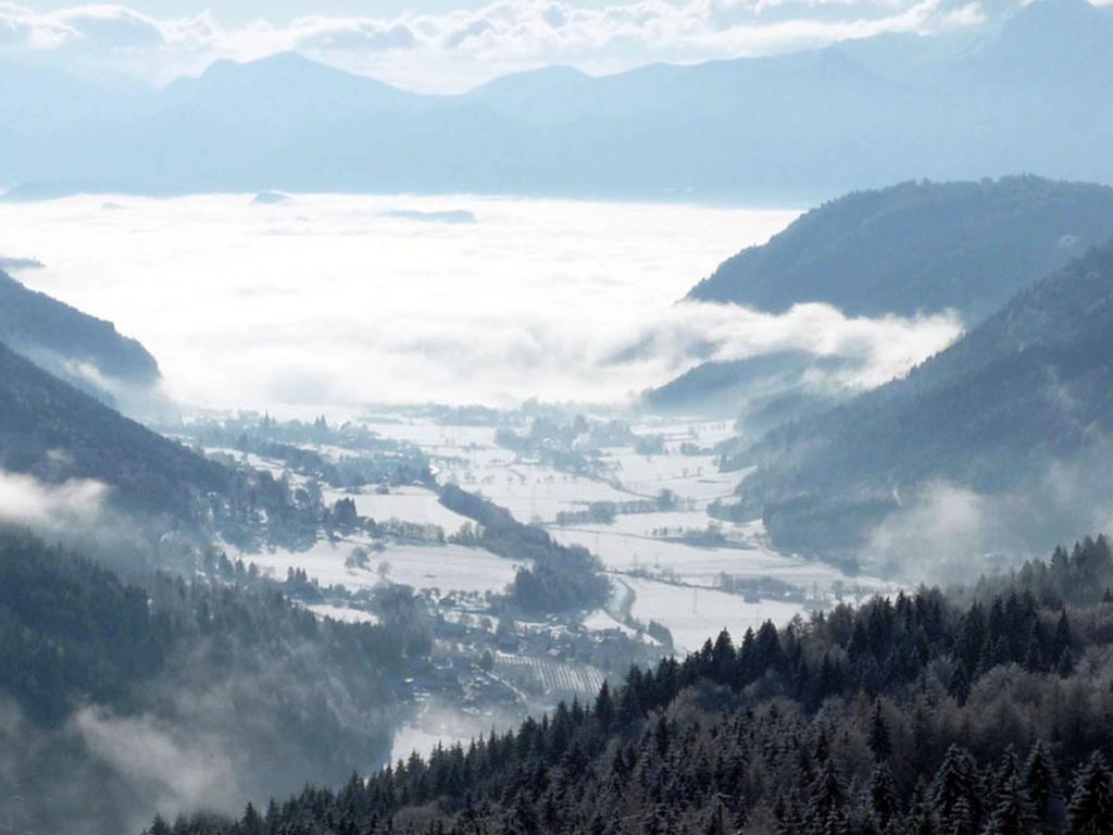 Art-Lodge Kunstpension Afritz Bagian luar foto