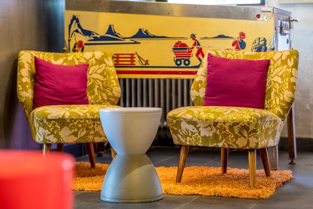 Art-Lodge Kunstpension Afritz Bagian luar foto
