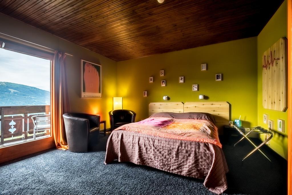 Art-Lodge Kunstpension Afritz Bagian luar foto