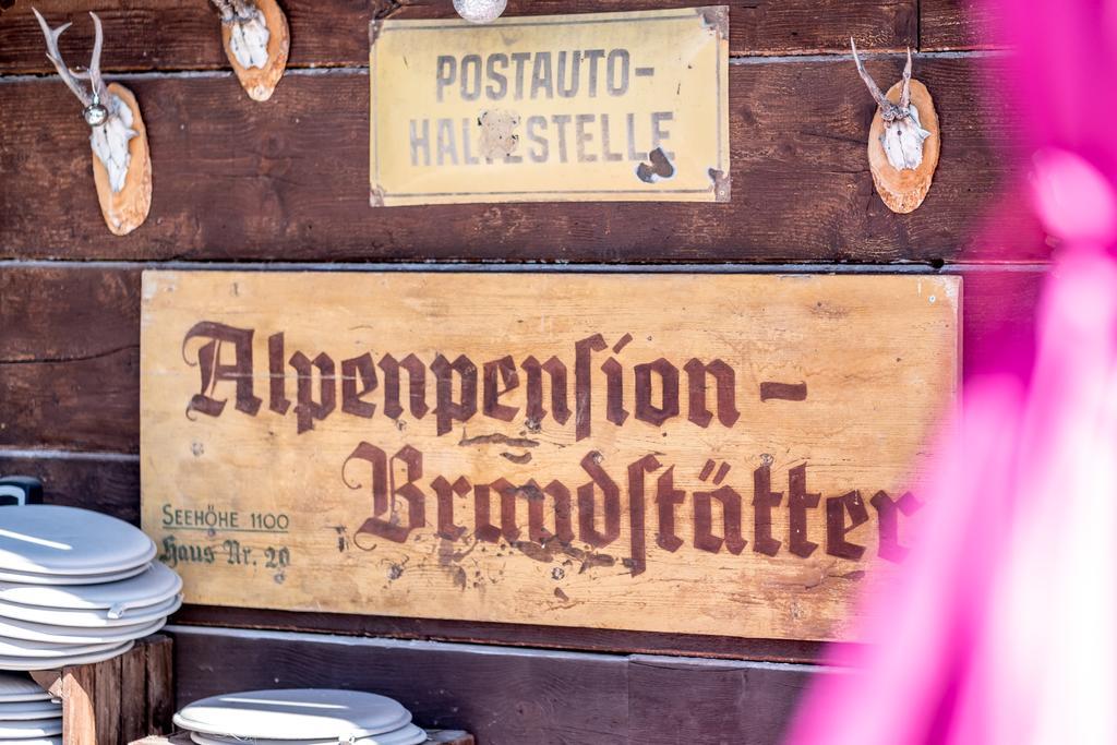 Art-Lodge Kunstpension Afritz Bagian luar foto