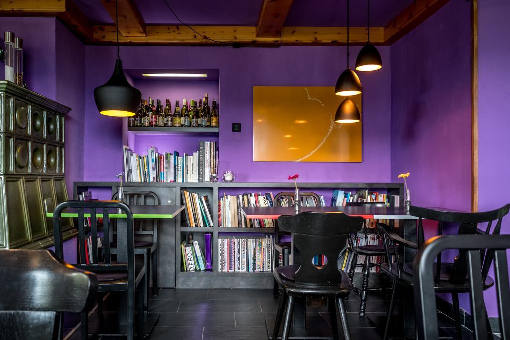 Art-Lodge Kunstpension Afritz Bagian luar foto